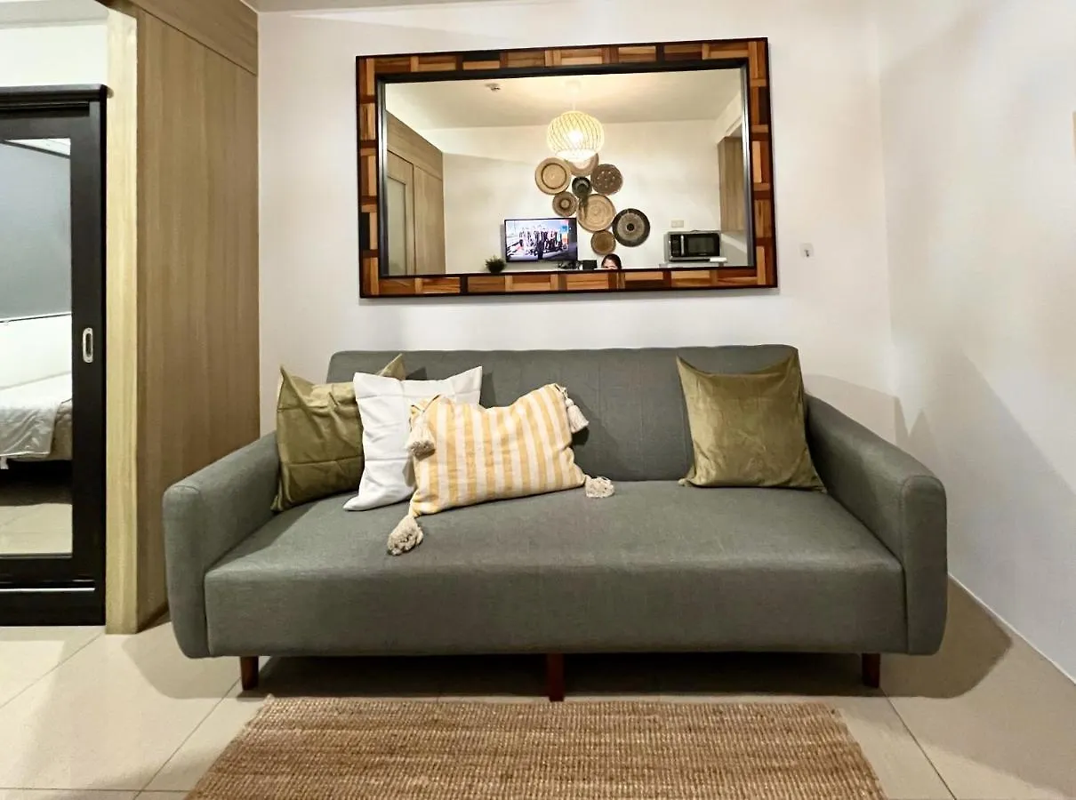 Apartment Shore House @ Moa Manila